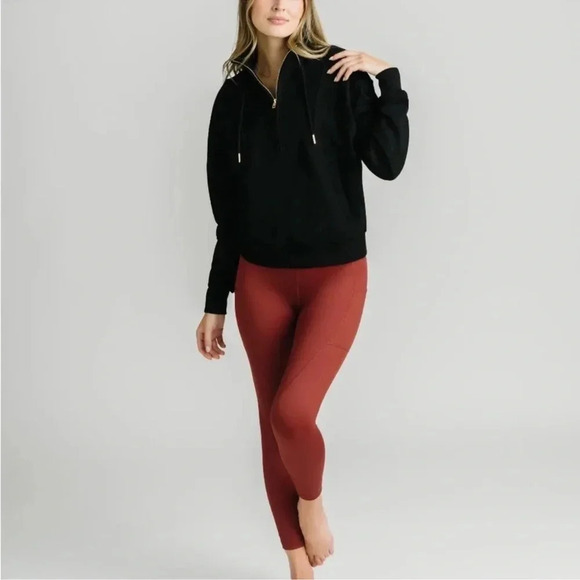 Zyia 1/4 Zip Mave Black Jacket - Picture 1 of 10